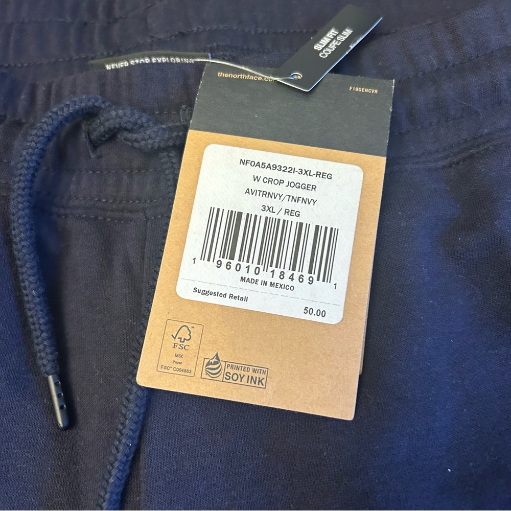 THE NORTH FACE Women's Half Dome Crop Jogger, Aviator Navy/TNF Navy, 3XLarge New - Picture 5 of 7